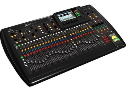 Mesa-de-Som-Digital-Behringer-X32.jpg